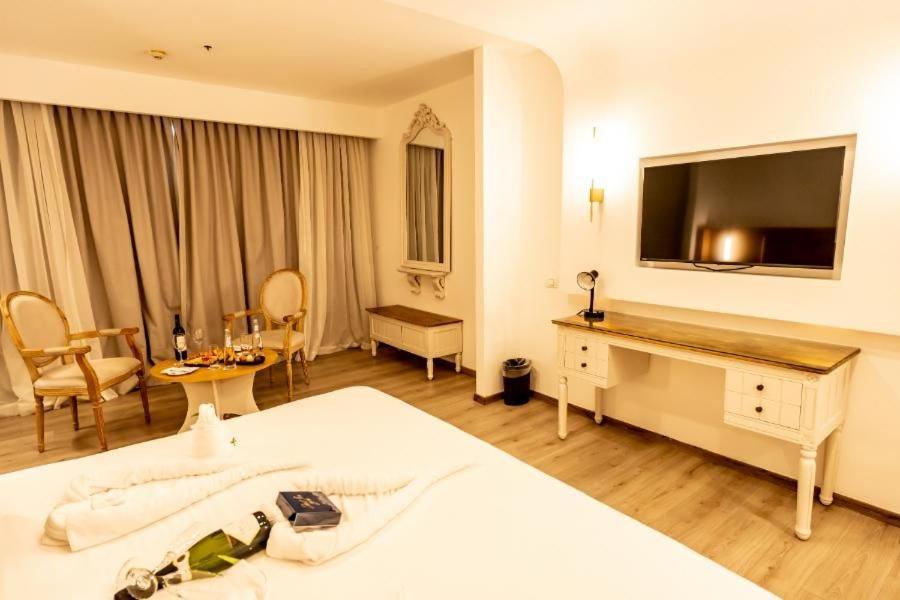 Leonardo Hotel Negev Beersheba Esterno foto