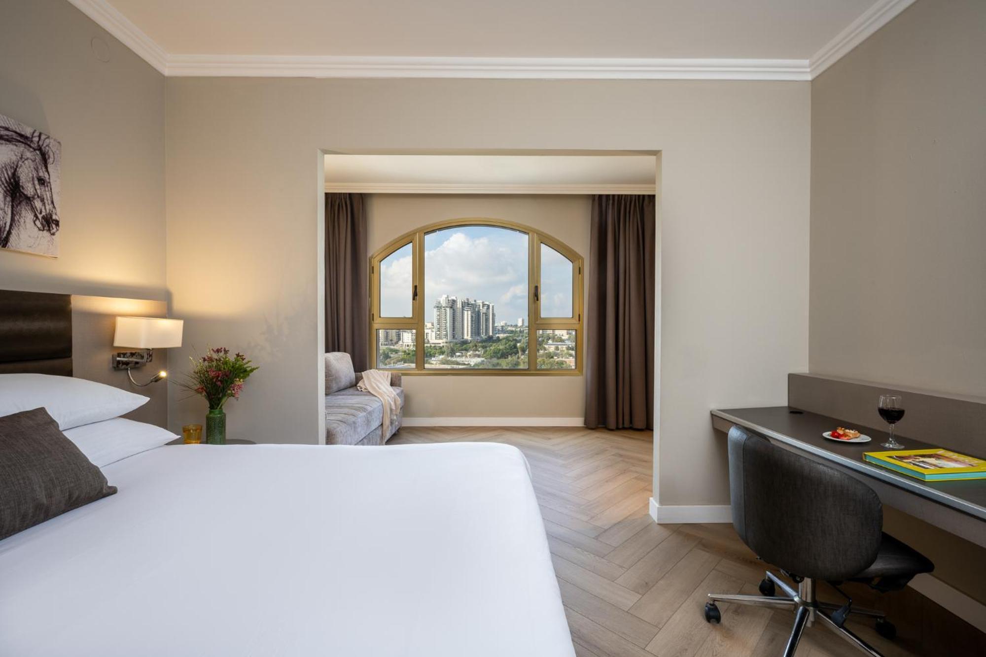 Leonardo Hotel Negev Beersheba Esterno foto